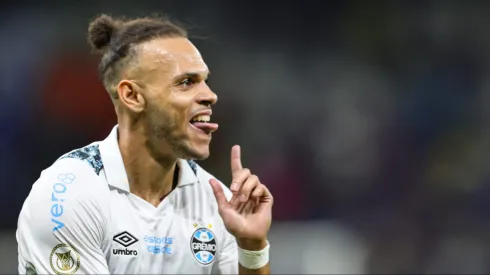 Braithwaite jogador do Grêmio – Foto: Gilson Lobo/AGIF