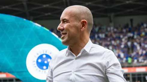 Leonardo Jardim vem buscando a evolução da equipe em campo