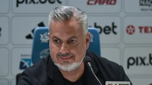 RJ – RIO DE JANEIRO – 30/01/2025 – APRESENTACAO DANILO – Jose Boto dirigente durante sua apresentacao oficial do jogador Danilo do Flamengo em coletiva de imprensa realizada no Maracana.