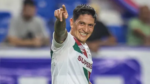 Germán Cano vibrando após balançar a rede pelo Fluminense – Foto: Fernando Torres/AGIF