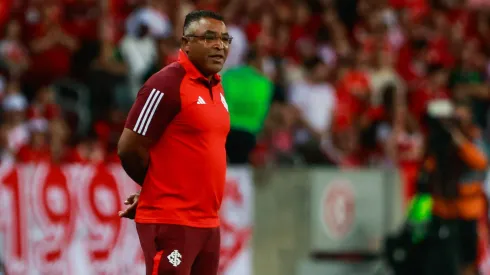 Roger Machado, técnico do Internacional durante partida contra o Botafogo no estadio Beira-Rio pelo campeonato Brasileiro A 2024. Foto: Luiz Erbes/AGIF