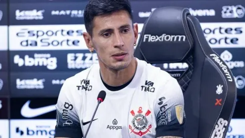 Fabrizio Angileri em sua apresentação. Foto: Rodrigo Coca/Ag. Corinthians