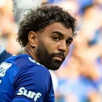 Pedrinho BH muda planejamento do Cruzeiro, Gabigol vai pro RJ no Carnaval e torcida protesta: “profissionalismo passando…”