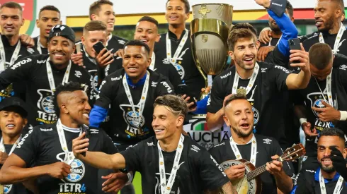 Em 2021, Grêmio venceu quinto mata-mata seguido contra o Inter e foi campeão mais uma vez