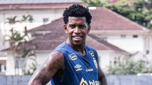 Gil vem conquistando seu espaço no elenco do Santos