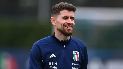 Jorginho definiu futuro após interesse do Catar – Foto: Claudio Villa/Getty Images