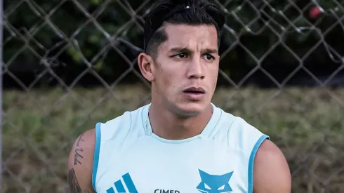 Lucas Romero abriu o jogo sobre os bastidores do Cruzeiro