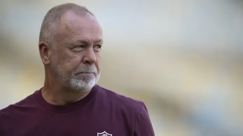 Mano Menezes, técnico do Fluminense, durante partida contra o Nova Iguaçu, pelo Campeonato Carioca. Foto: Jorge Rodrigues/AGIF.