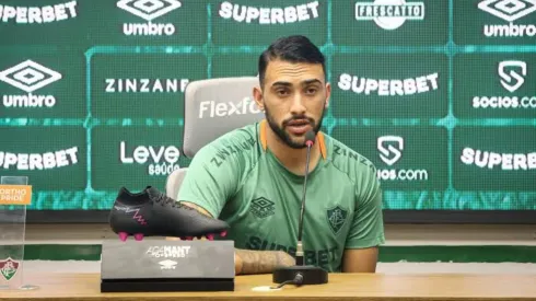 Juan Freytes em entrevista coletiva pelo Fluminense – Foto: Marcelo Gonçalves/Fluminense