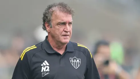 Cuca, técnico do Atlético-MG durante partida contra o Tombense no estadio Mineirao pelo campeonato Mineiro 2025.