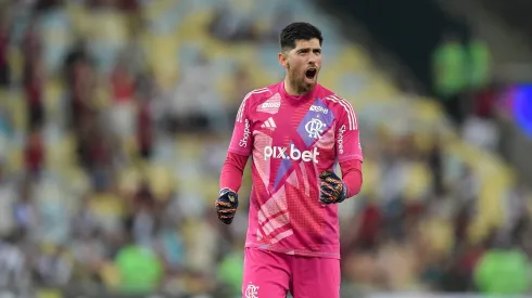 Rossi é titular absoluto no gol do Flamengo. Foto: Thiago Ribeiro/AGIF