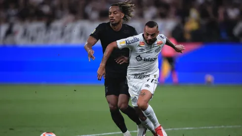 Corinthians x Santos se enfrentam pela semifinal do Campeonato Paulista 2025. Foto: Ettore Chiereguini/AGIF