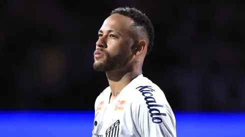 CBF está acompanhando Neymar de perto e não quer abrir mão de convocação