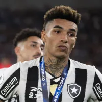 Comentarista analisa atual situação de Igor Jesus, do Botafogo: “Isso é uma boa notícia”