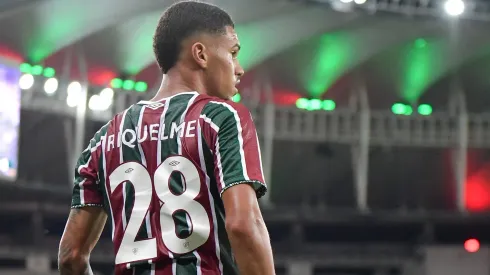 Riquelme Felipe está com a renovação parada com o Fluminense, incomodando a torcida