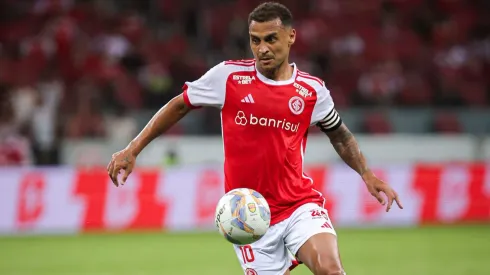 Alan Patrick está em ótimo momento e pode ser campeão gaúcho neste domingo