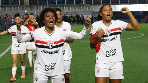 Robinha, artilheira do meio campo do São Paulo desabafou após conquista do título e mandou recado para torcida