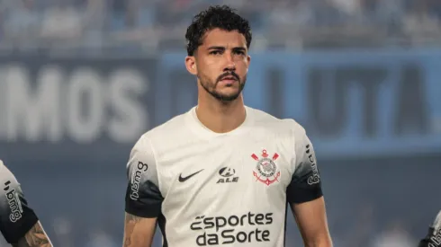 Gustavo Henrique chegou ao Timão em 2024