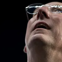 John Textor ameaça Palmeiras e Botafogo entra na briga para contratar Mauro Júnior, do PSV