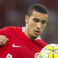 Salário alto pedido por William afasta retorno do jogador ao Internacional