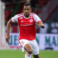 Internacional deve poupar Fernando no duelo contra o Flamengo pelo Brasileirão