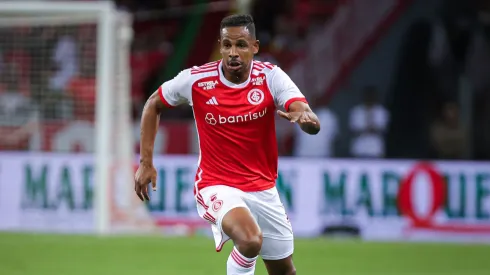 Fernando no Inter. Foto: Maxi Franzoi/AGIF