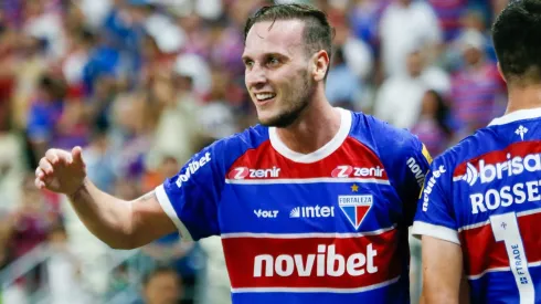 Pochettino jogador do Fortaleza durante partida contra o Vitoria no estádio Arena Castelão pelo campeonato Brasileiro A 2024.