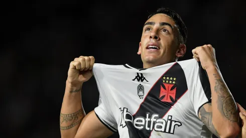 Puma Rodríguez, lateral do Vasco