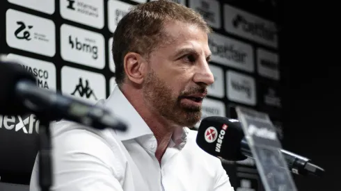 Pedrinho expõe sobre situação financeira do clube