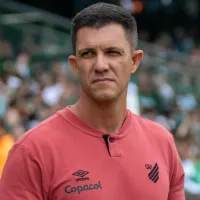 Athletico-PR de Maurício Barbieri quer fechar acordo pelo empréstimo de Rodrigo Ferreira, do Santos