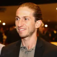 Cotado para a Seleção, Filipe Luís deve assinar contrato até 2026 na renovação com o Flamengo