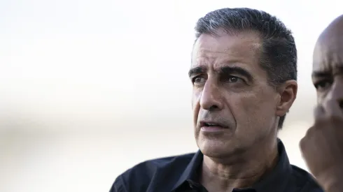 Renato Paiva técnico do Botafogo – Foto: Jorge Rodrigues/AGIF