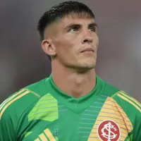 Roger Machado explica situação de Rochet após Flamengo x Internacional: ”Nós vamos reavaliar”