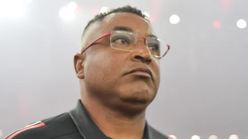 Roger Machado técnico do Internacional durante partida contra o Flamengo no estádio Maracanã pelo campeonato Brasileiro A 2025.