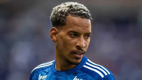 Matheus Pereira pelo Cruzeiro em 2025. Foto: Alessandra Torres/AGIF