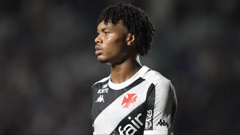 GB jogador do Vasco durante partida contra o Bangu no estádio São Januário pelo campeonato Carioca 2025.