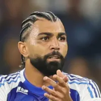 Dono do Cruzeiro se arrepende de investimentos no futebol e Gabigol é zoado pela torcida do Flamengo