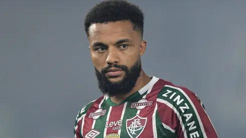 Samuel Xavier em ação pelo Fluminense – Foto: Thiago Ribeiro/AGIF