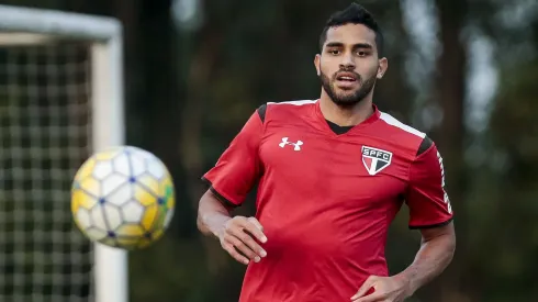 Alan Kardec, ex-jogador do São Paulo durante treino no CT da Barra Funda em 2016