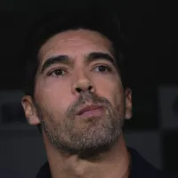 Palmeiras pode vender Agustín Giay após lateral perder prestígio com Abel Ferreira