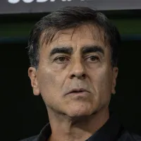 Elenco do Grêmio cobra Quinteros por sequência com armador entre os titulares