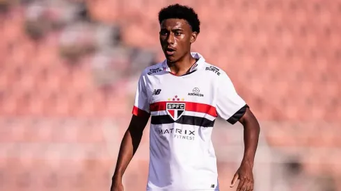 Samuel, ex-cria do São Paulo que atuava por empréstimo no Laranja Mecânica é novo reforç o Vasco sub-20