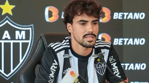 Igor Gomes liga alerta nos bastidores do Galo após empate no Brasileiro