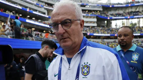 Dorival foi procurado pelo Santos – Foto: Kevork Djansezian/Getty Images.