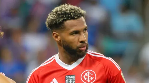 Wesley durante jogo contra o Bahia, pela Libertadores.