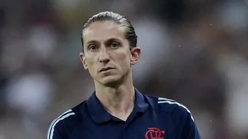 RJ – RIO DE JANEIRO – 12/03/2025 – CARIOCA 2025, FLUMINENSE X FLAMENGO – Filipe Luis tecnico do Flamengo durante partida contra o Fluminense no estadio Maracana pelo campeonato Carioca 2025.