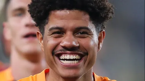 Gabriel Sara durante partida do Galatasaray