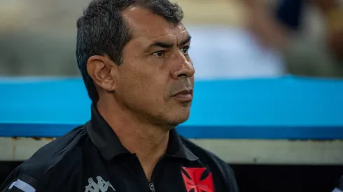 Fábio Carille durante partida entre Vasco e Flamengo, no Maracanã, pelo Brasileirão.