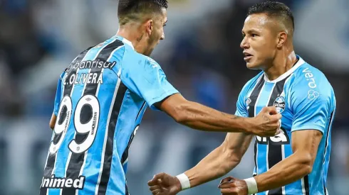 Marlon estreou pelo Grêmio no Gre-Nal 447 – Foto: Lucas Uebel/Grêmio