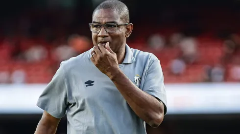 Cesar Sampaio, tecnico interino do Santos – Foto: Fabio Giannelli/AGIF